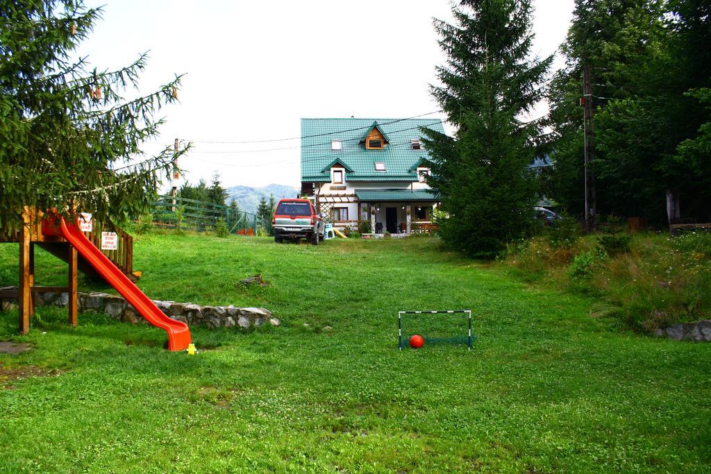 Hotel Vila Sucu Poiana Mărului Exteriér fotografie
