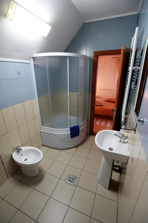 Hotel Vila Sucu Poiana Mărului Pokoj fotografie