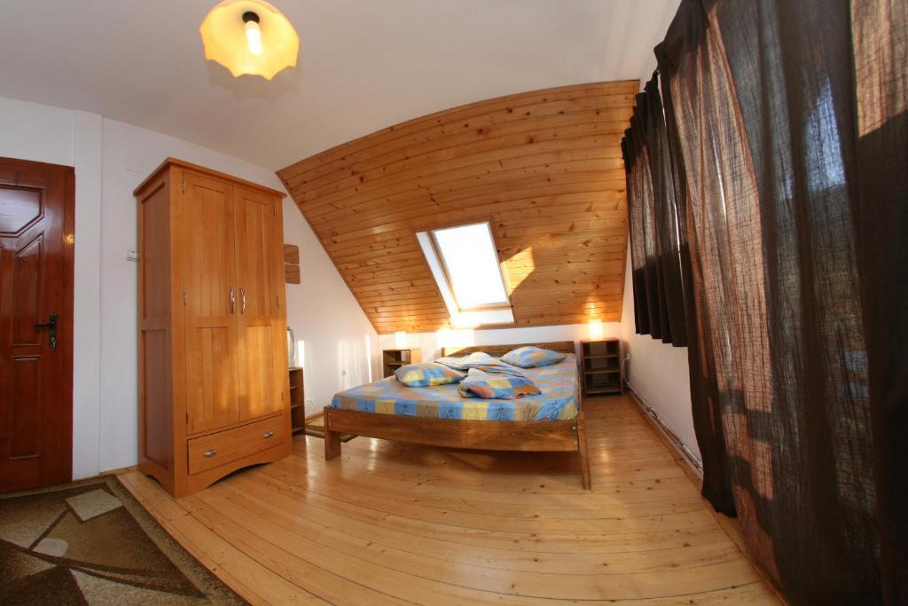 Hotel Vila Sucu Poiana Mărului Pokoj fotografie
